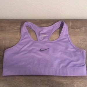 Nike Women’s Sports Bra Lavender Size large